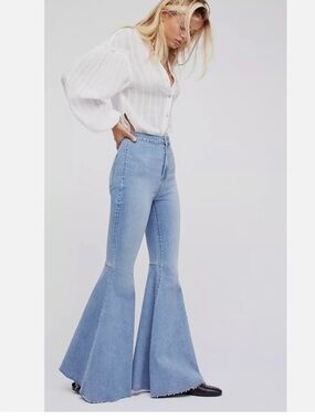 Free People Just Float on Flare Bell Bottom  Jeans Bermondsey Blue Size W26
